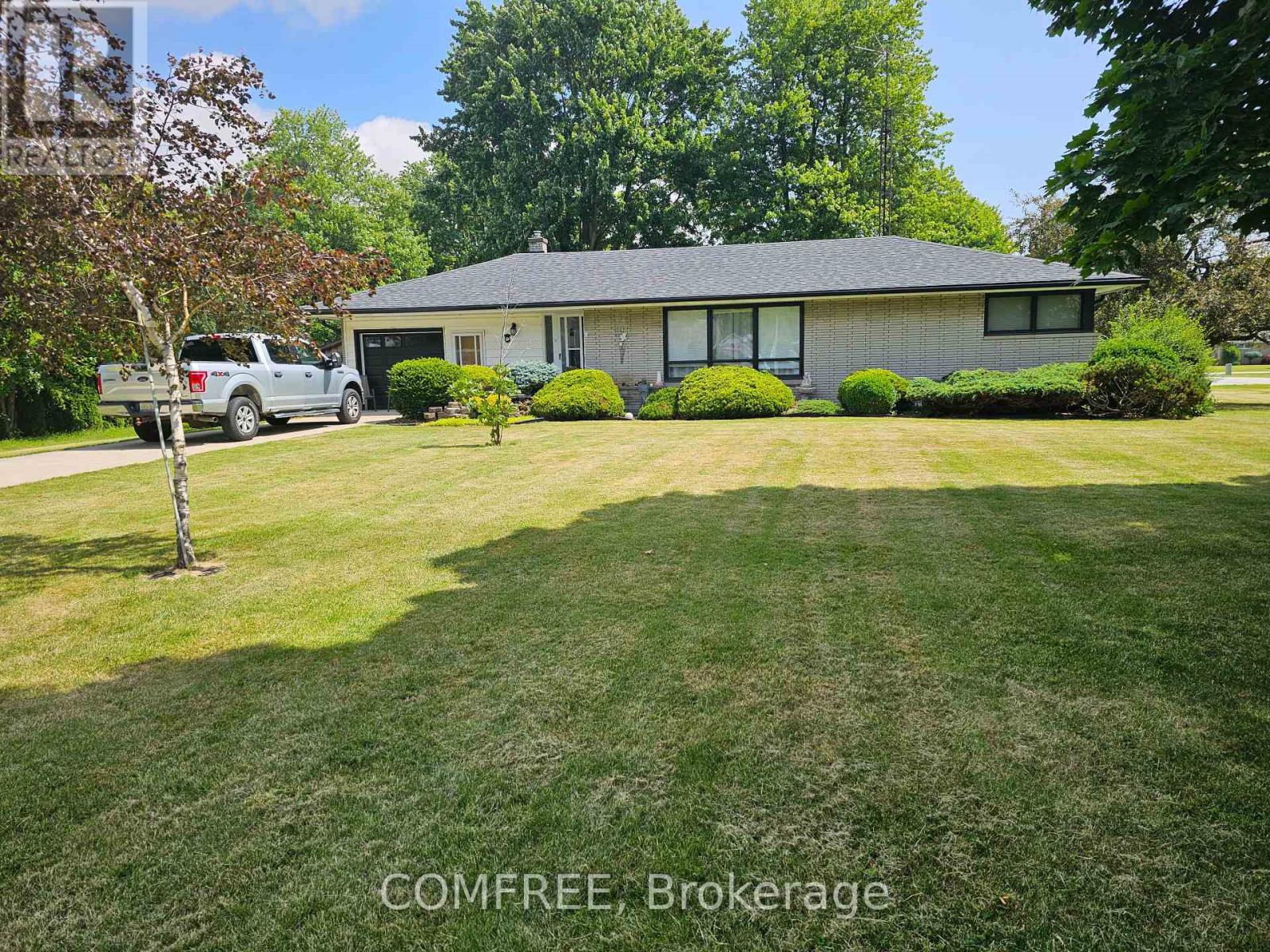 6 Sullivan Street, Chatham-Kent, Ontario  N0P 1W0 - Photo 4 - X13529036