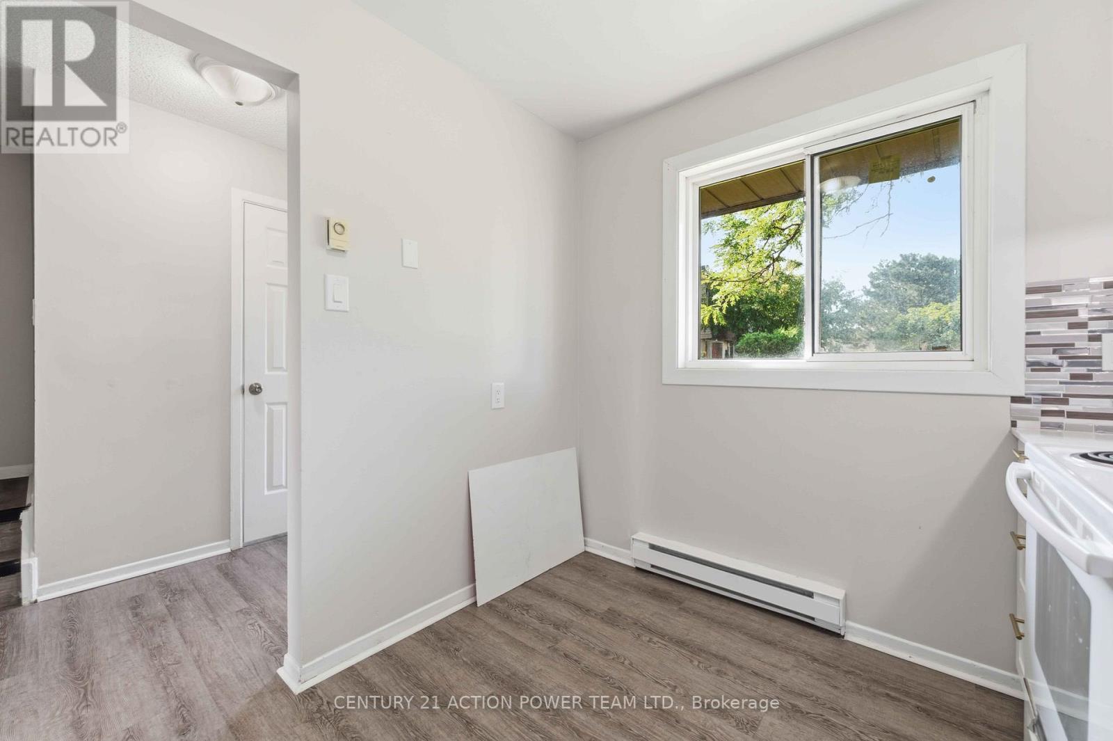 A - 39 Woodvale Green Drive, Ottawa, Ontario  K2G 4H3 - Photo 13 - X13529066