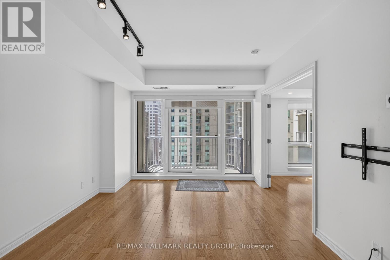 1509 - 234 Rideau Street, Ottawa, Ontario  K1N 0A9 - Photo 15 - X13529174