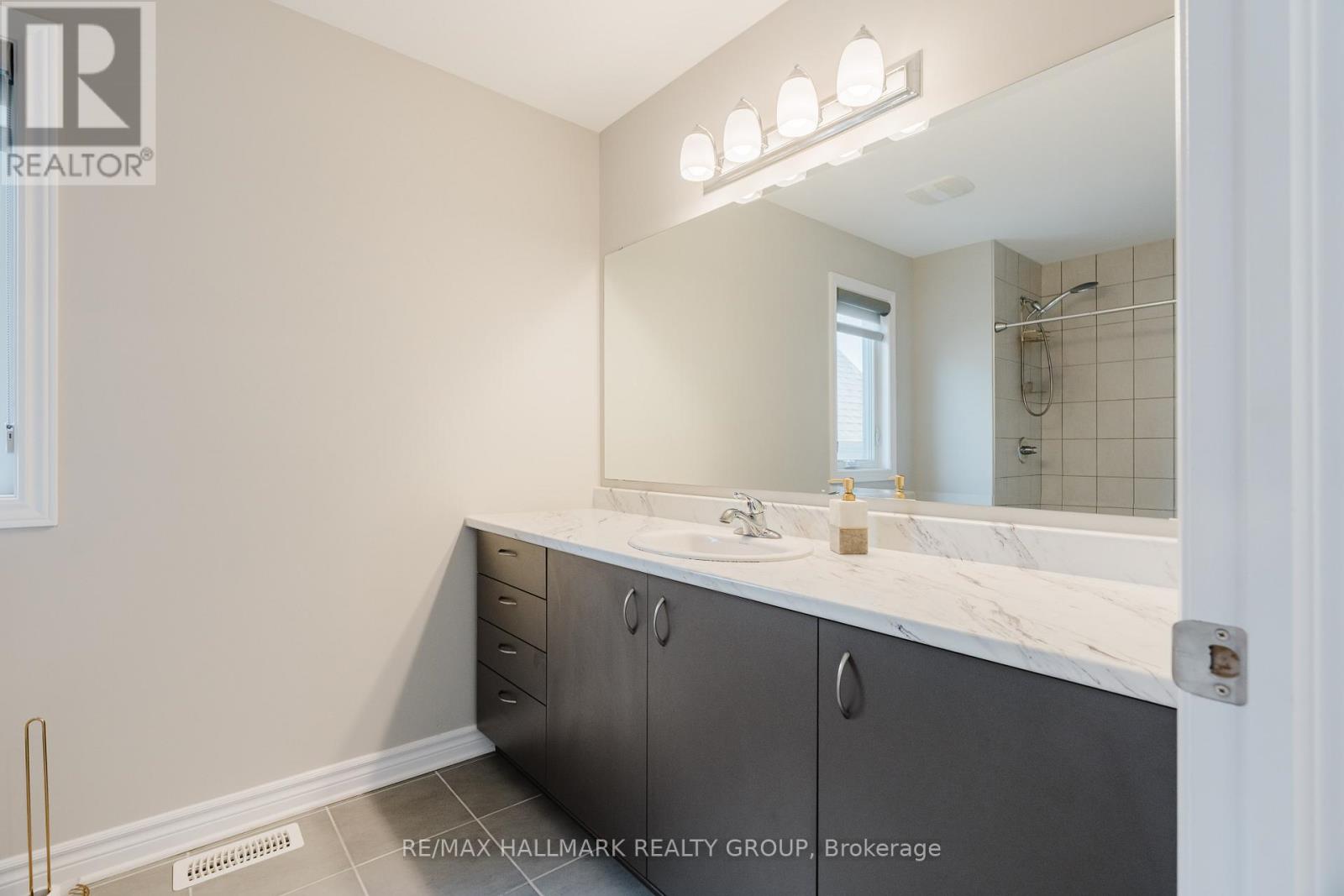 678 Eagle Crest Heights, Ottawa, Ontario  K2S 1R8 - Photo 27 - X13529216