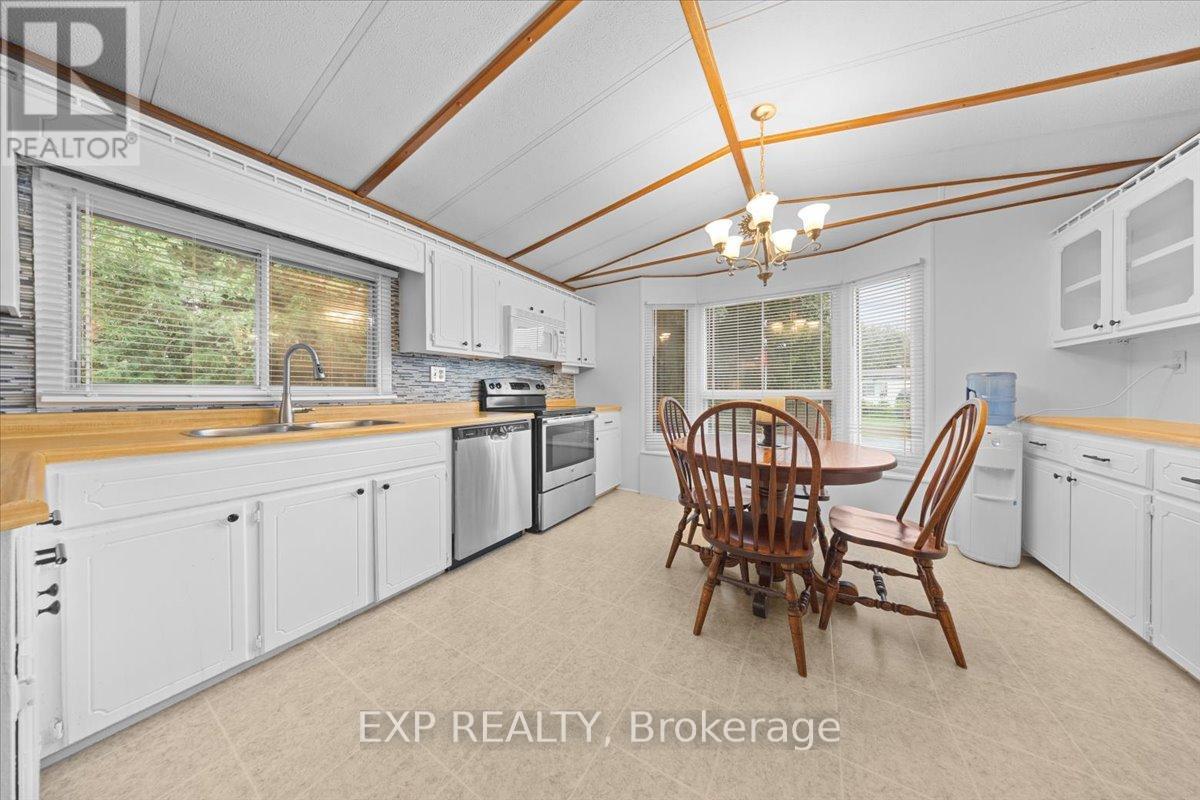 20 Pinewood Avenue, Beckwith, Ontario  K7C 3P1 - Photo 13 - X13529688