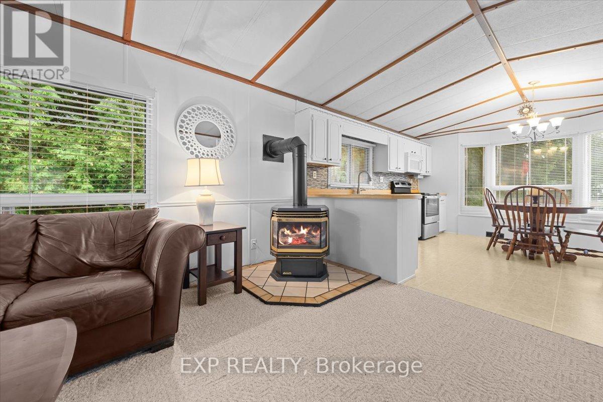20 Pinewood Avenue, Beckwith, Ontario  K7C 3P1 - Photo 15 - X13529688