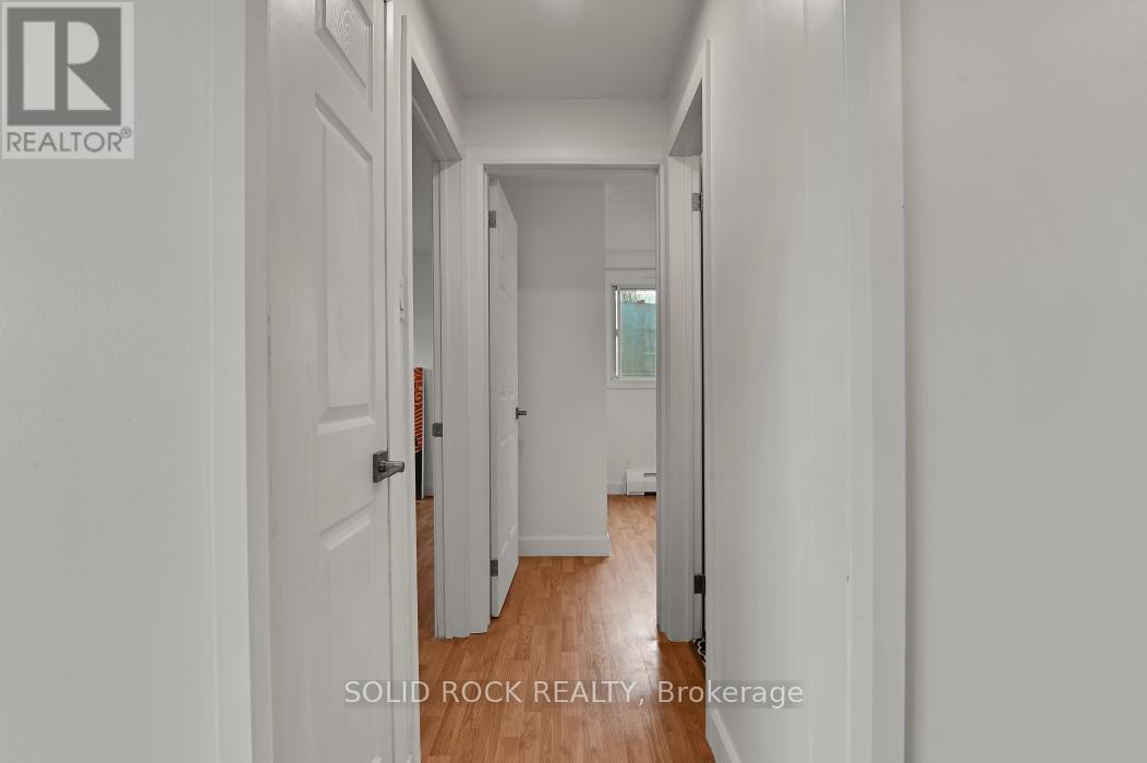 7 - 896 Elmsmere Drive, Ottawa, Ontario  K1J 7T6 - Photo 12 - X13529736