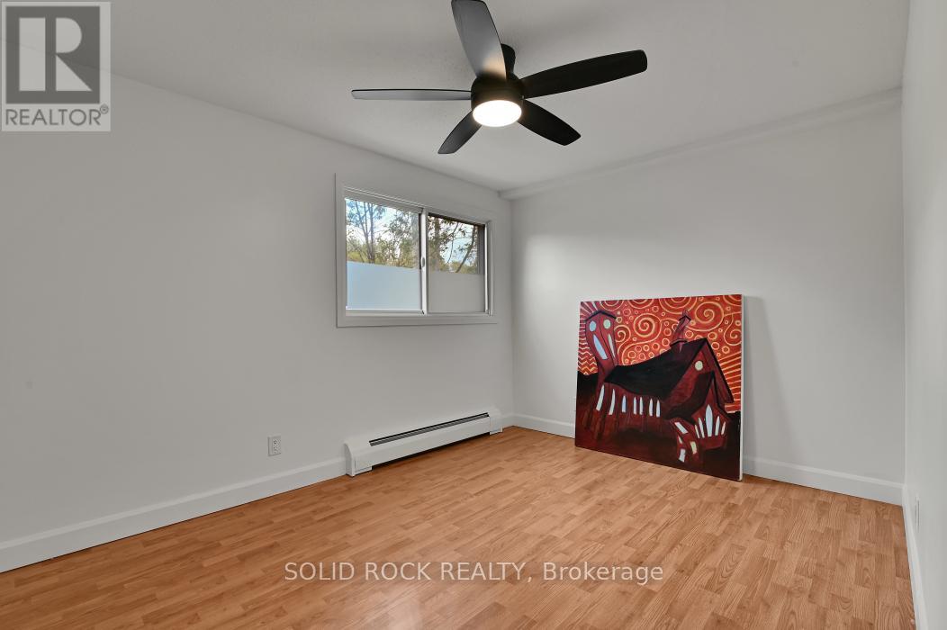 7 - 896 Elmsmere Drive, Ottawa, Ontario  K1J 7T6 - Photo 15 - X13529736