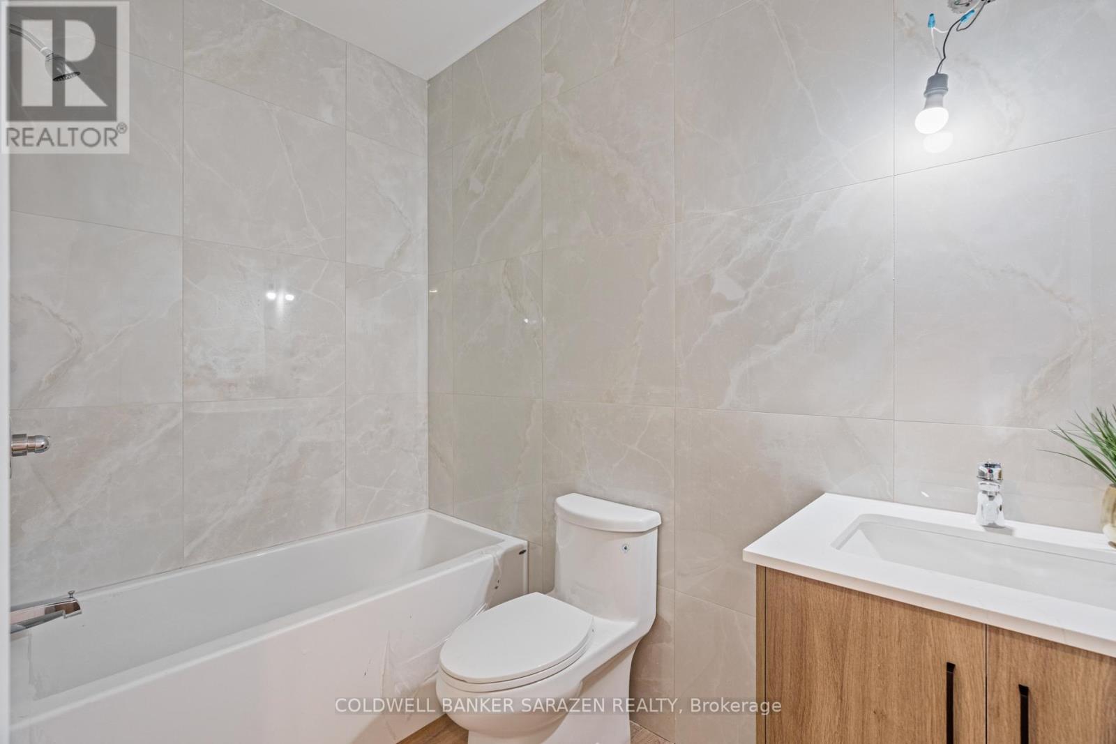 203 - 10 Mcarthur Avenue, Ottawa, Ontario  K1L 6R2 - Photo 11 - X13529746