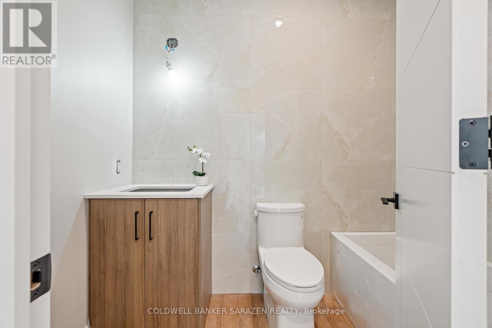 203 - 10 Mcarthur Avenue, Ottawa, Ontario  K1L 6R2 - Photo 15 - X13529746