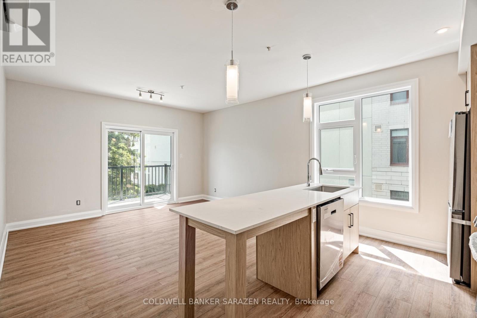 203 - 10 Mcarthur Avenue, Ottawa, Ontario  K1L 6R2 - Photo 5 - X13529746