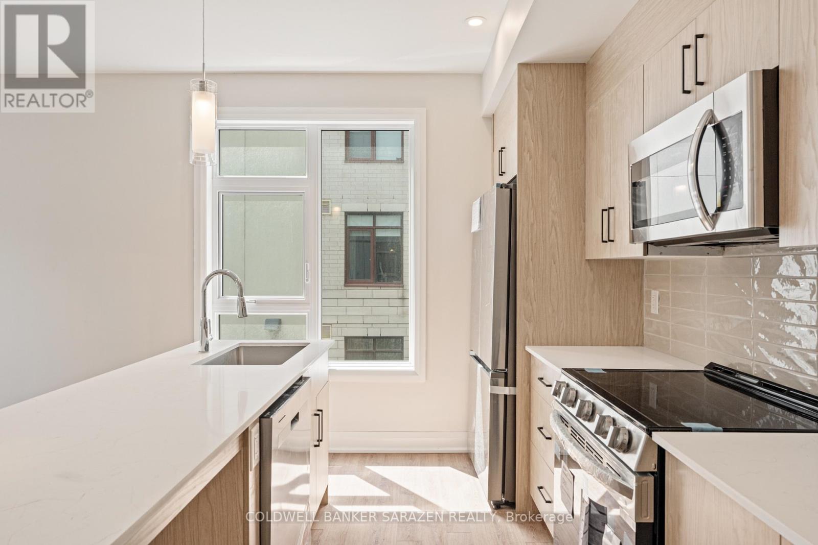 203 - 10 Mcarthur Avenue, Ottawa, Ontario  K1L 6R2 - Photo 6 - X13529746