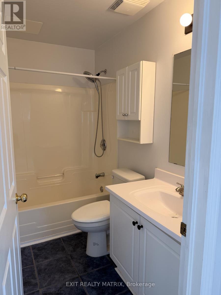 B - 239 Stiver Street, Russell, Ontario  K4R 1G9 - Photo 11 - X13529930