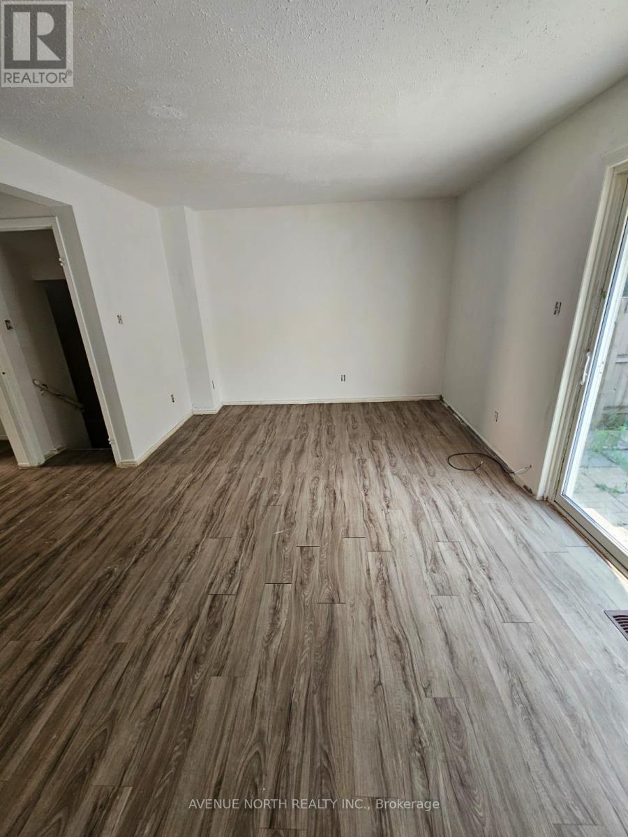1 - 1404 Foxwell Street, Ottawa, Ontario  K1B 5J4 - Photo 5 - X13530000
