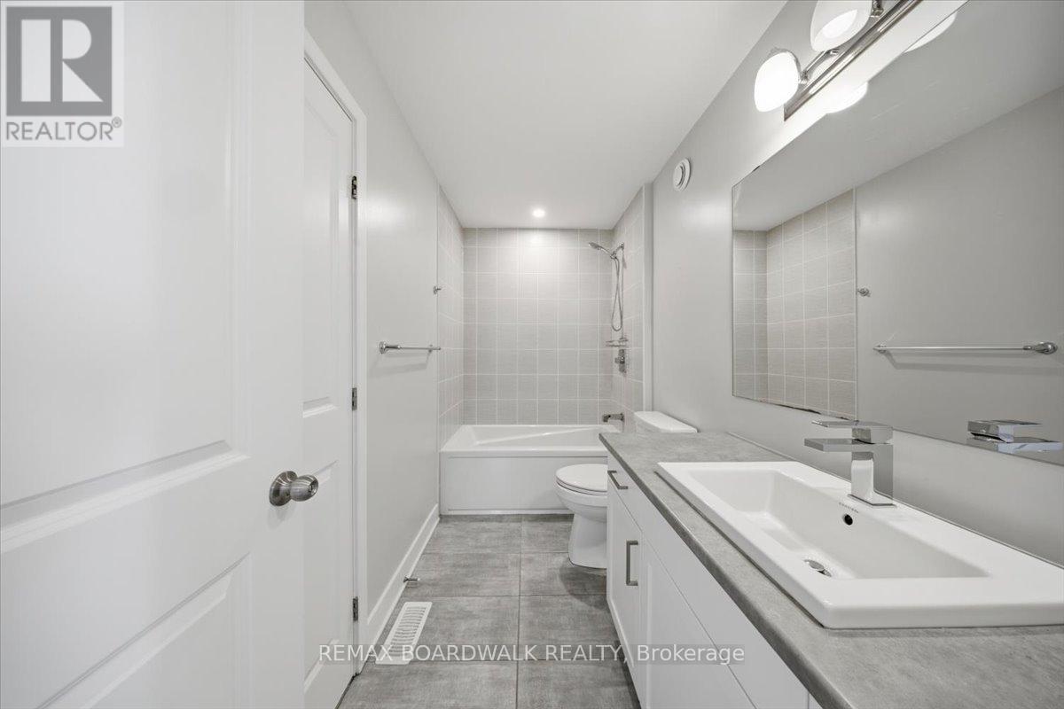 54 Thunderbolt Street, Ottawa, Ontario  K2S 1E7 - Photo 22 - X13530022