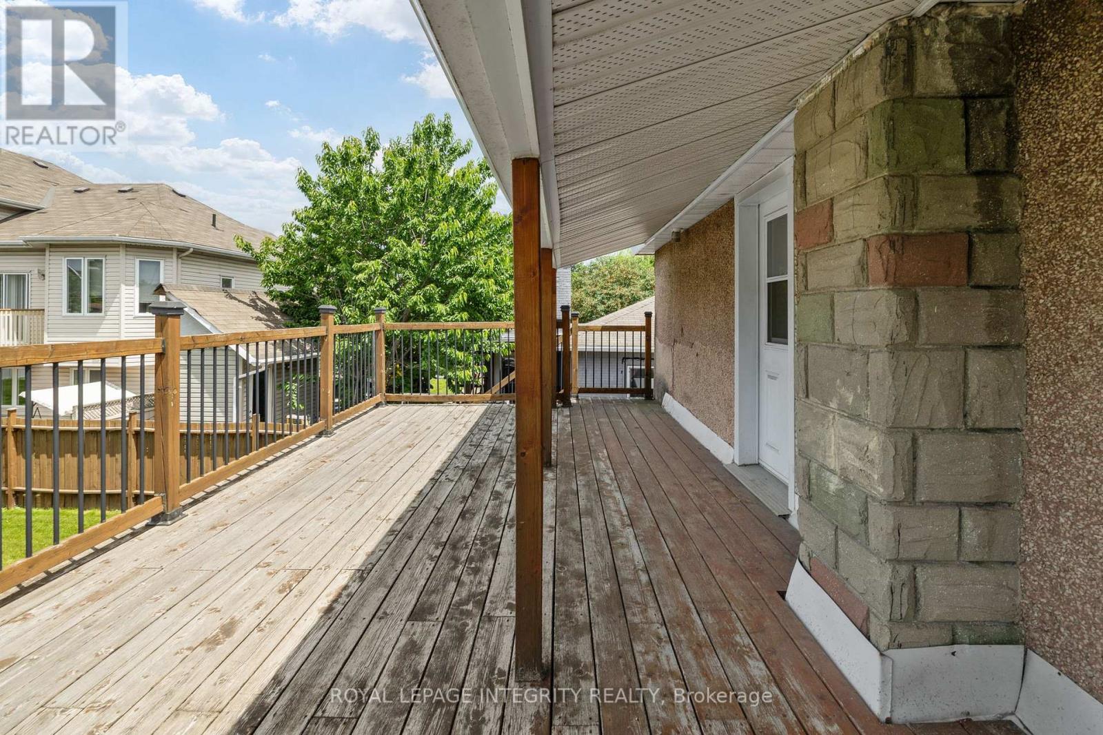 1081 Kenaston Street, Ottawa, Ontario  K1B 3P8 - Photo 10 - X13530034