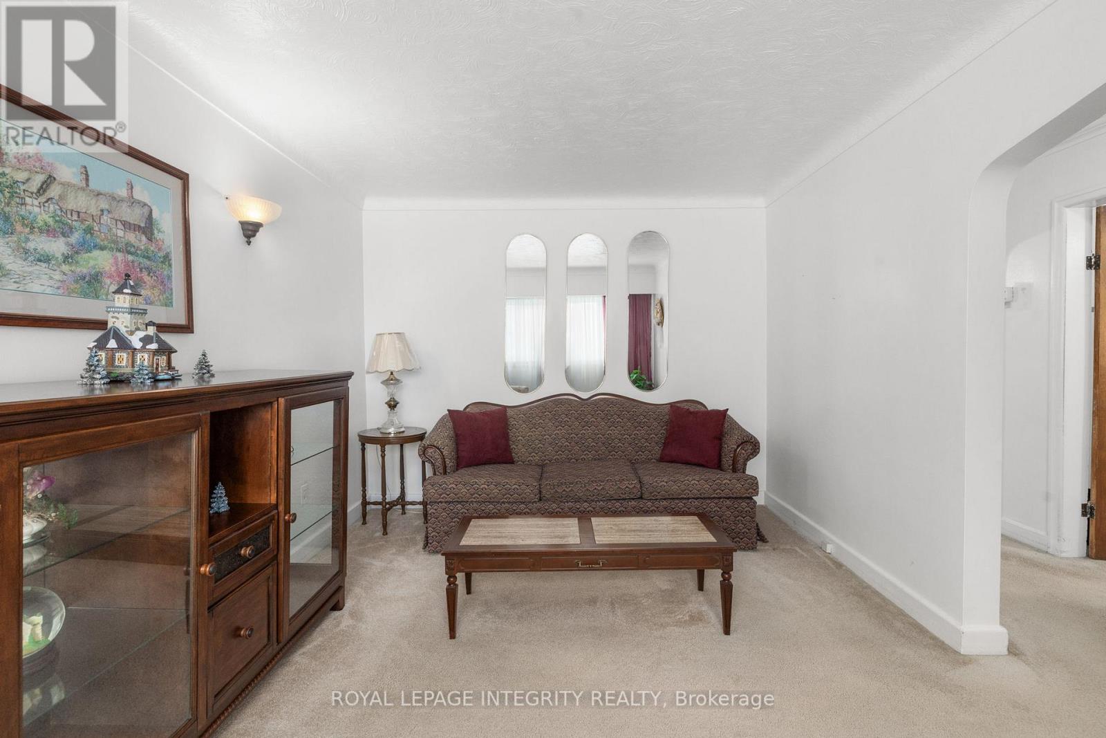 1081 Kenaston Street, Ottawa, Ontario  K1B 3P8 - Photo 14 - X13530034