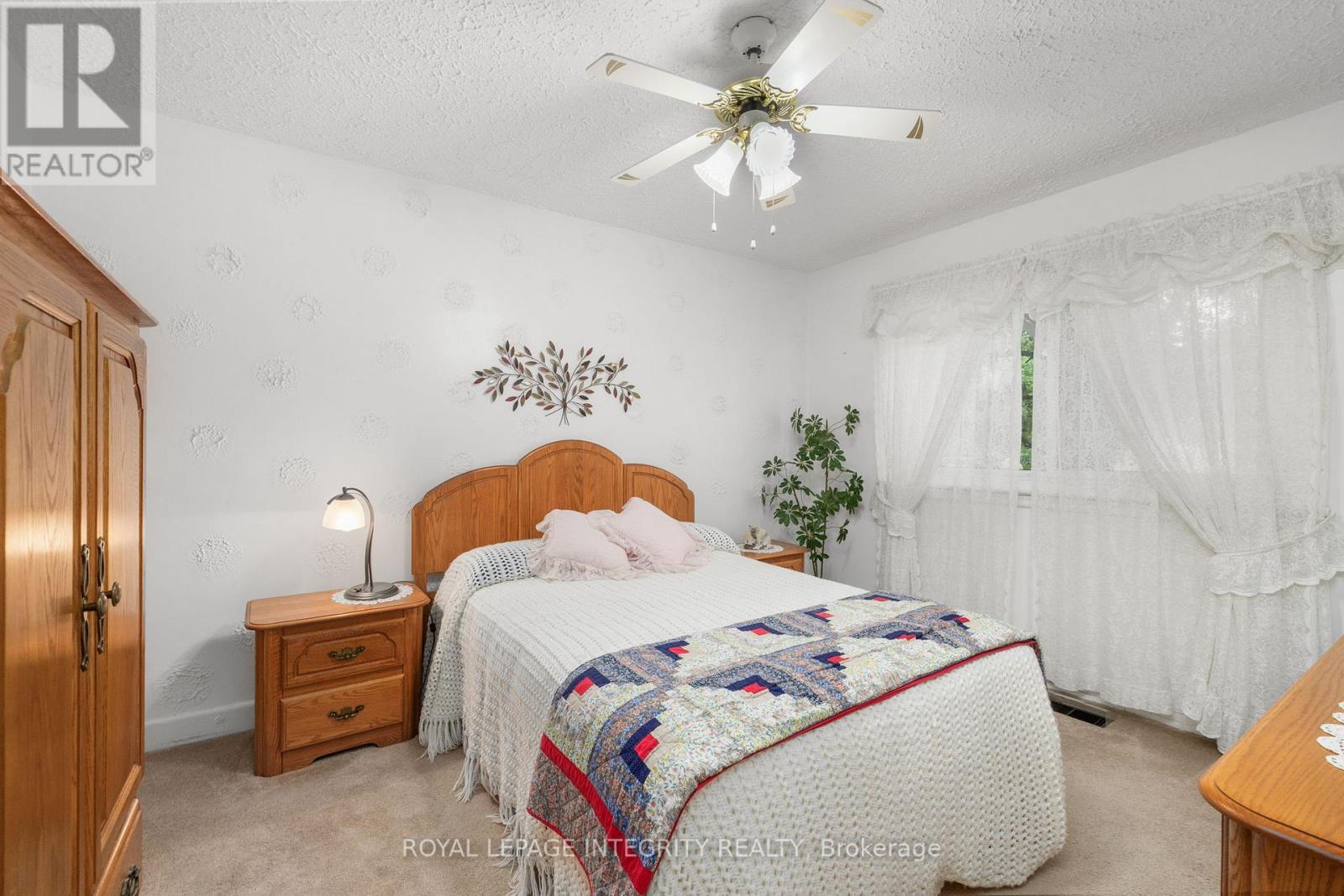 1081 Kenaston Street, Ottawa, Ontario  K1B 3P8 - Photo 17 - X13530034