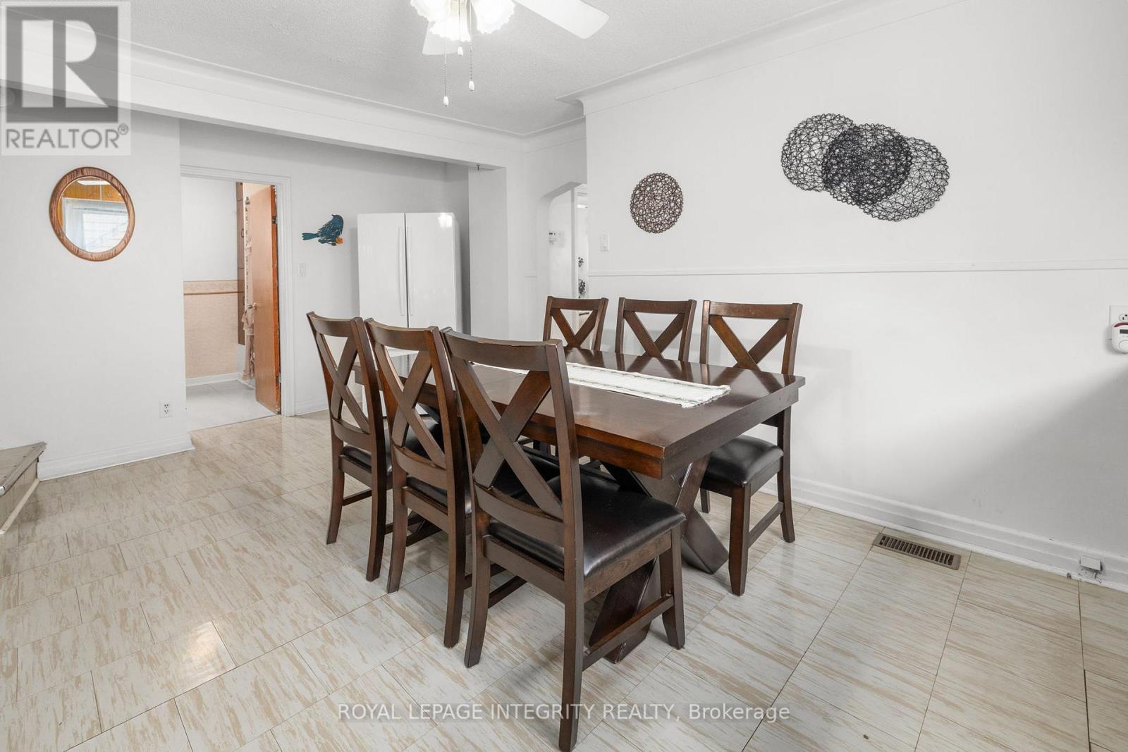 1081 Kenaston Street, Ottawa, Ontario  K1B 3P8 - Photo 23 - X13530034