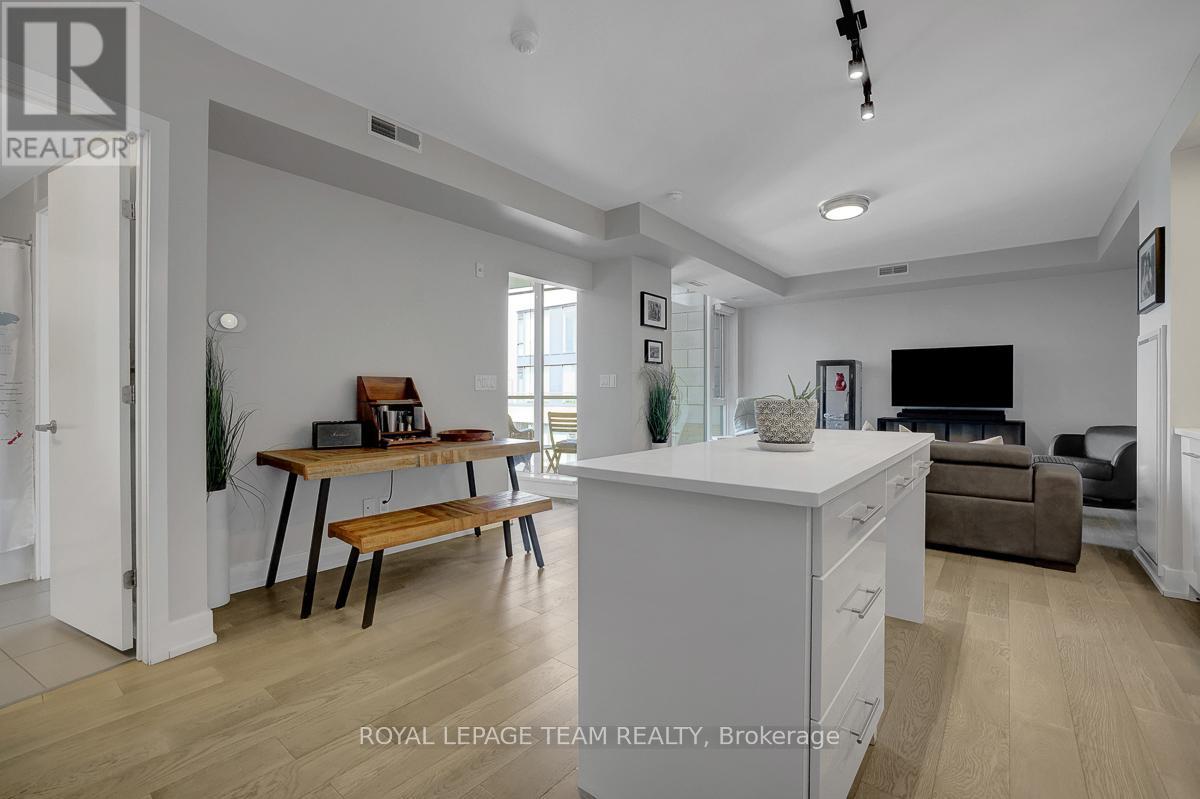 712 - 360 Patricia Avenue, Ottawa, Ontario  K1Z 6W1 - Photo 5 - X13530064