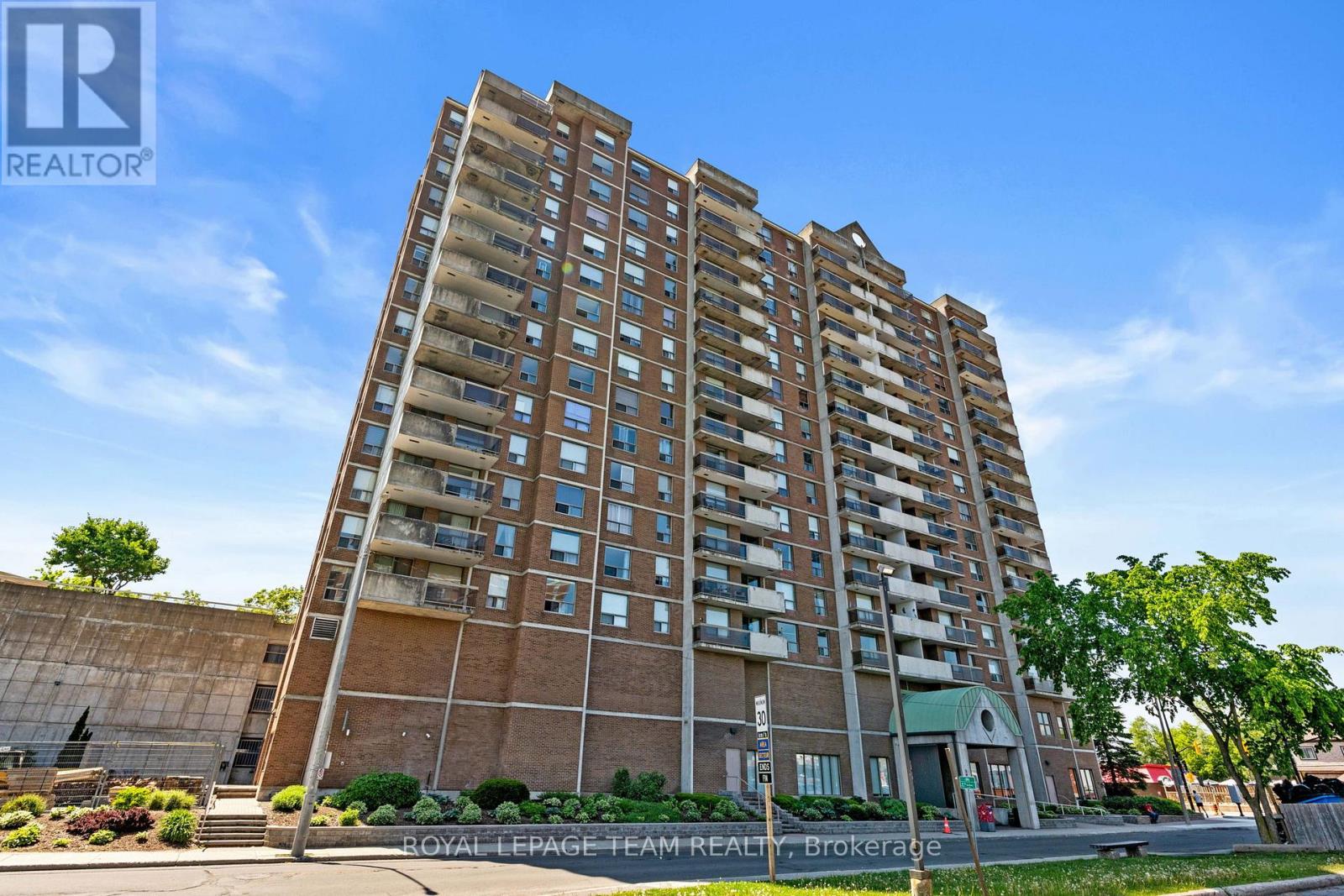1003 - 200 Lafontaine Avenue, Ottawa, Ontario  K1L 8K8 - Photo 3 - X13530116