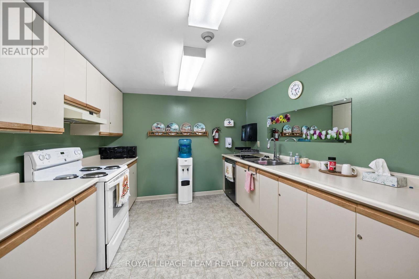 1003 - 200 Lafontaine Avenue, Ottawa, Ontario  K1L 8K8 - Photo 42 - X13530116