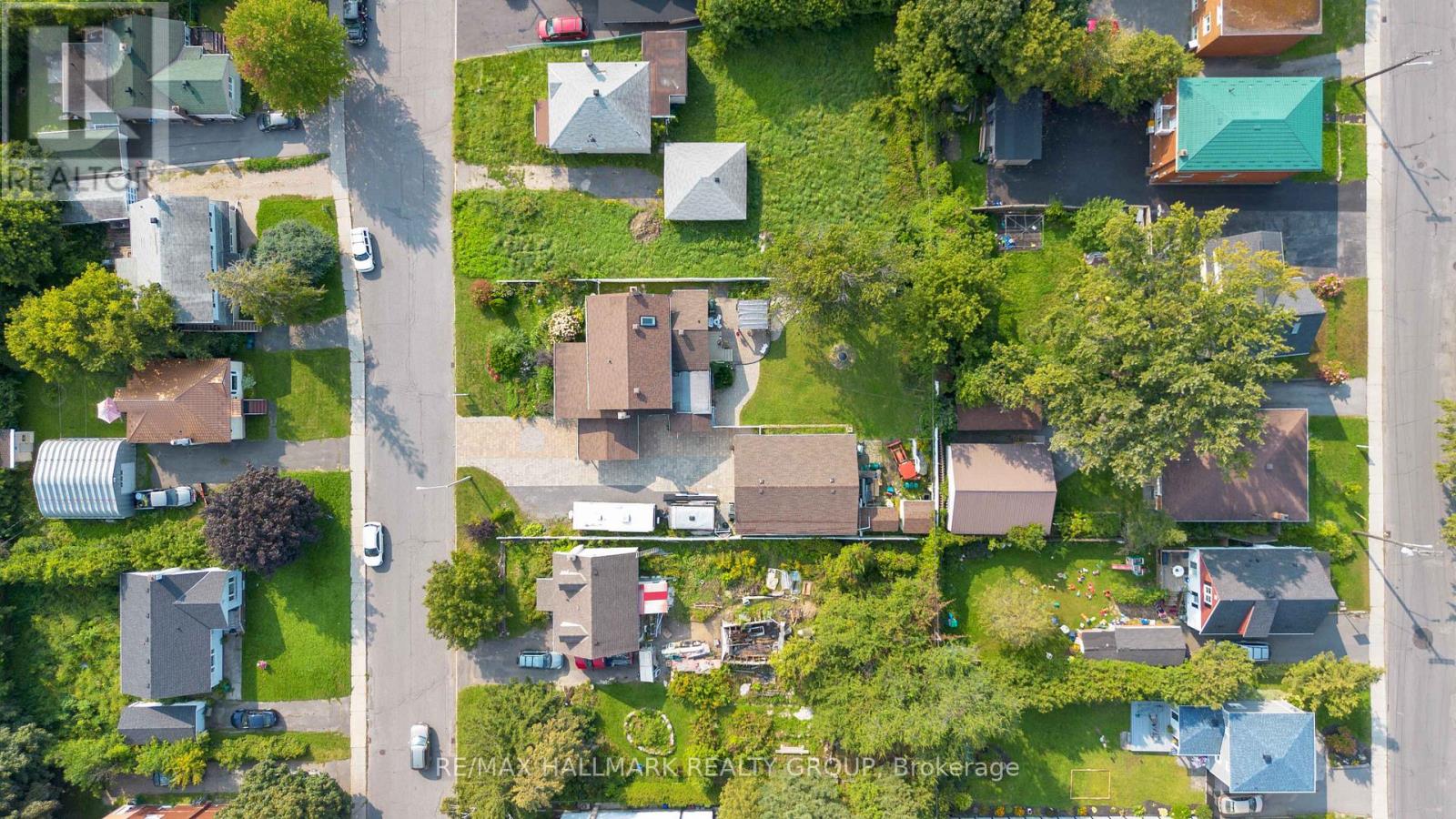 431 Blake Boulevard, Ottawa, Ontario  K1K 1A9 - Photo 4 - X13530212