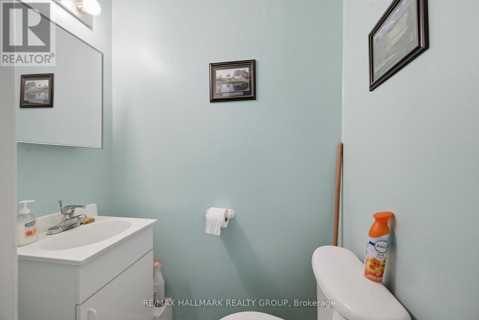 451 & 453 - 453 Catherine Street N, Ottawa, Ontario  K1R 5T7 - Photo 7 - X13530468