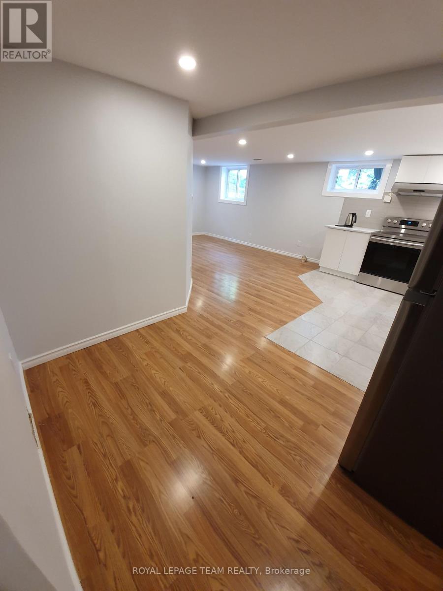 1015 Pinecrest Road, Ottawa, Ontario  K2B 6B6 - Photo 20 - X13530704