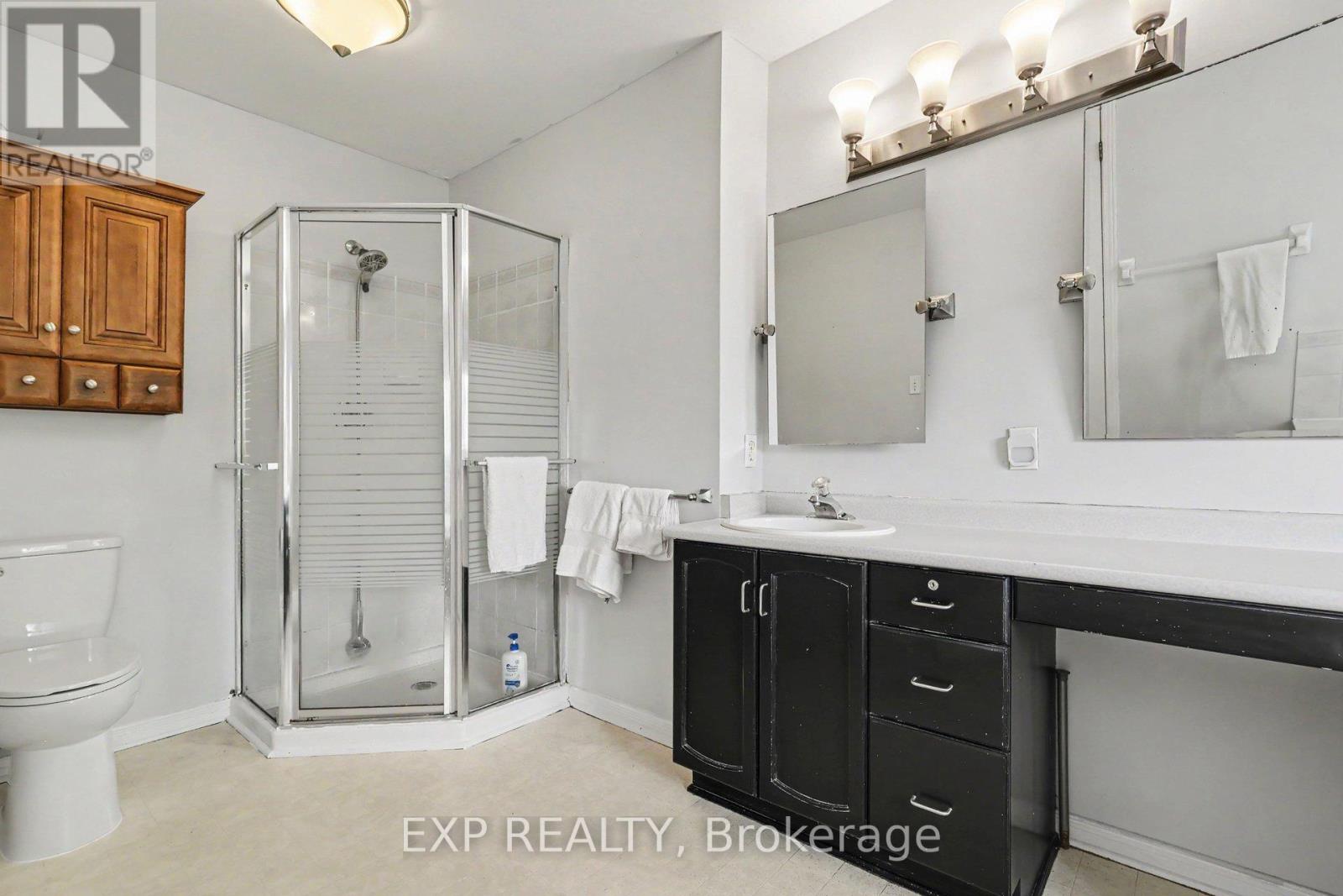 86 Scarlet Court, Ottawa, Ontario  K1T 3R6 - Photo 12 - X13531130
