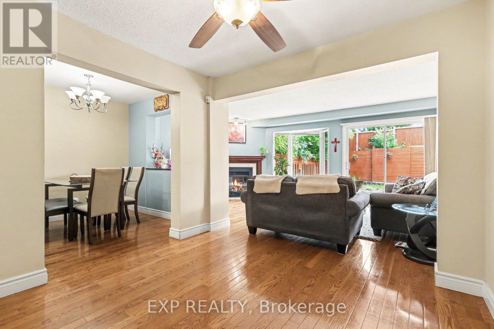 86 Scarlet Court, Ottawa, Ontario  K1T 3R6 - Photo 4 - X13531130