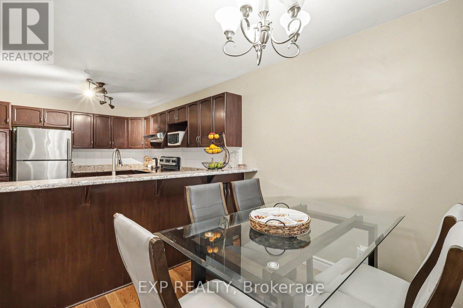 86 Scarlet Court, Ottawa, Ontario  K1T 3R6 - Photo 6 - X13531130