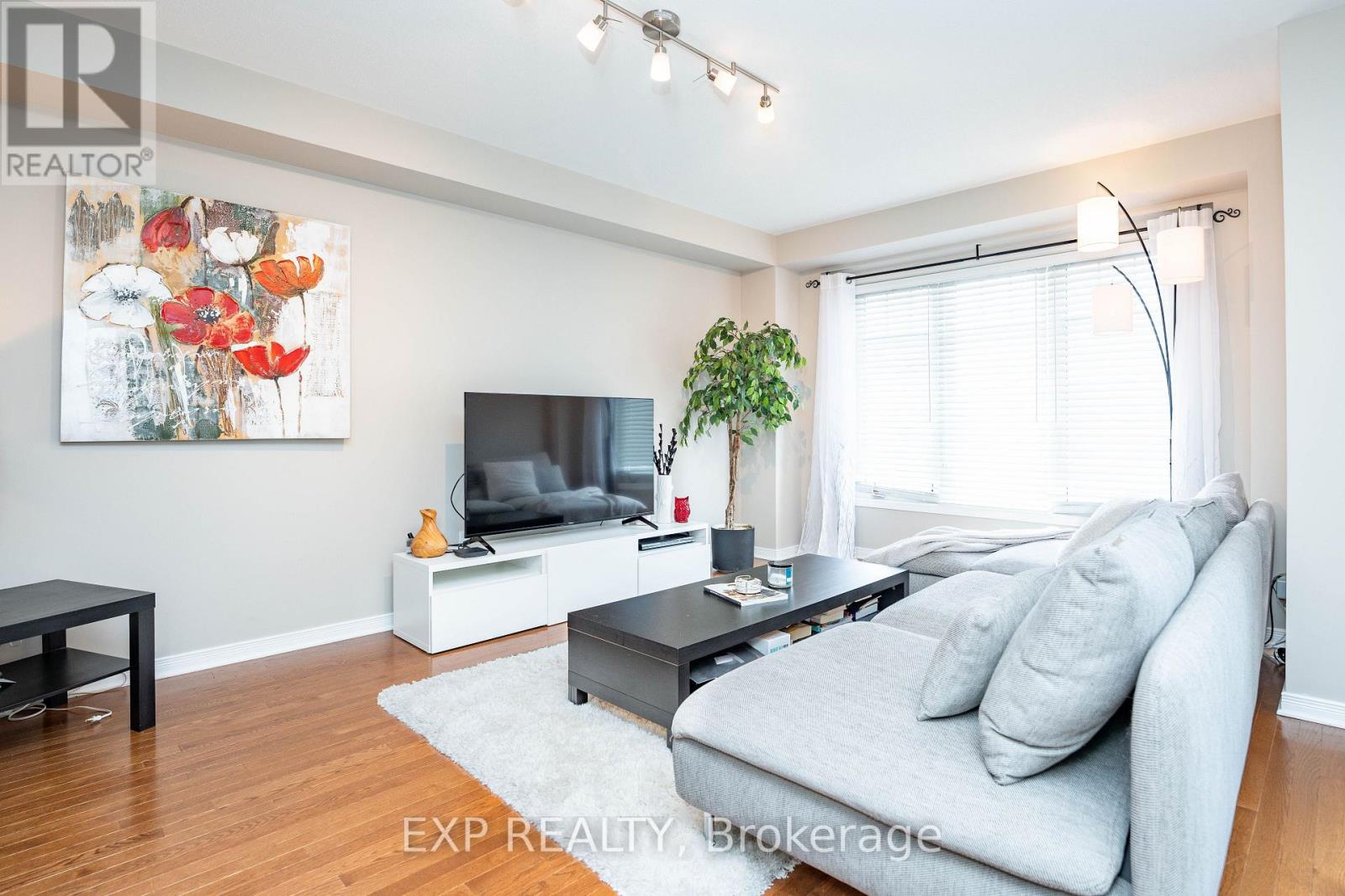 504 Barholm Private, Ottawa, Ontario  K4B 1H9 - Photo 6 - X13531142