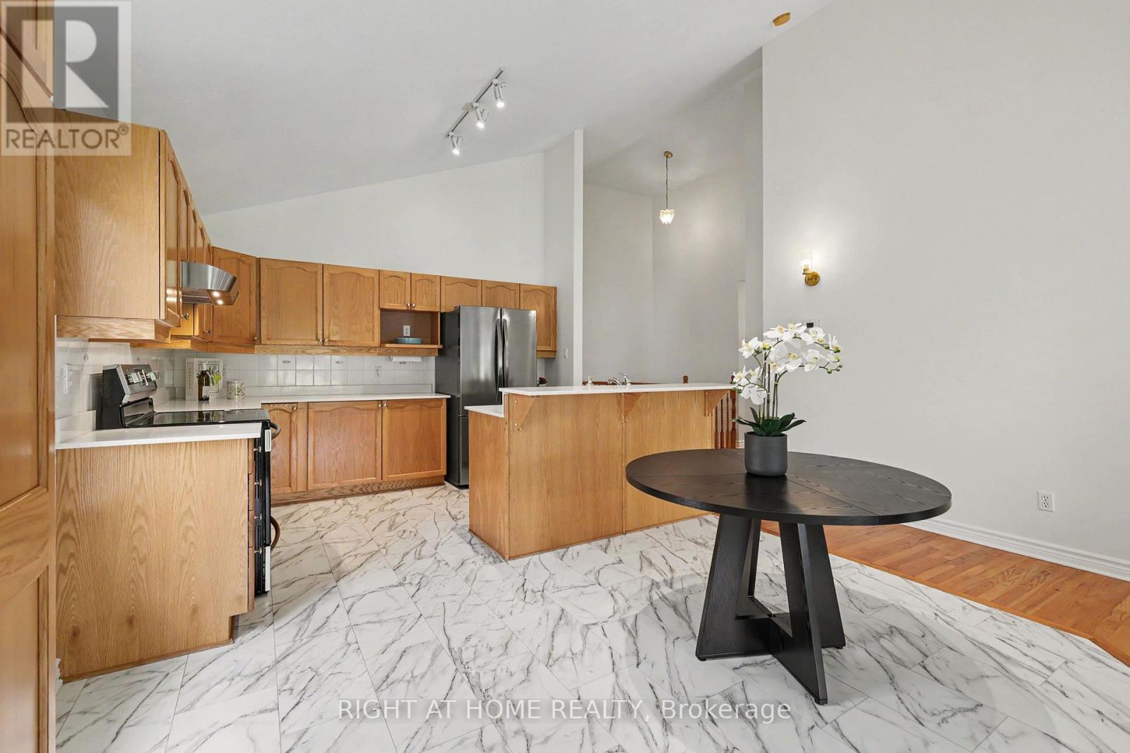 54 Fieldcrest Avenue, Ottawa, Ontario  K2J 4Y8 - Photo 11 - X13531380
