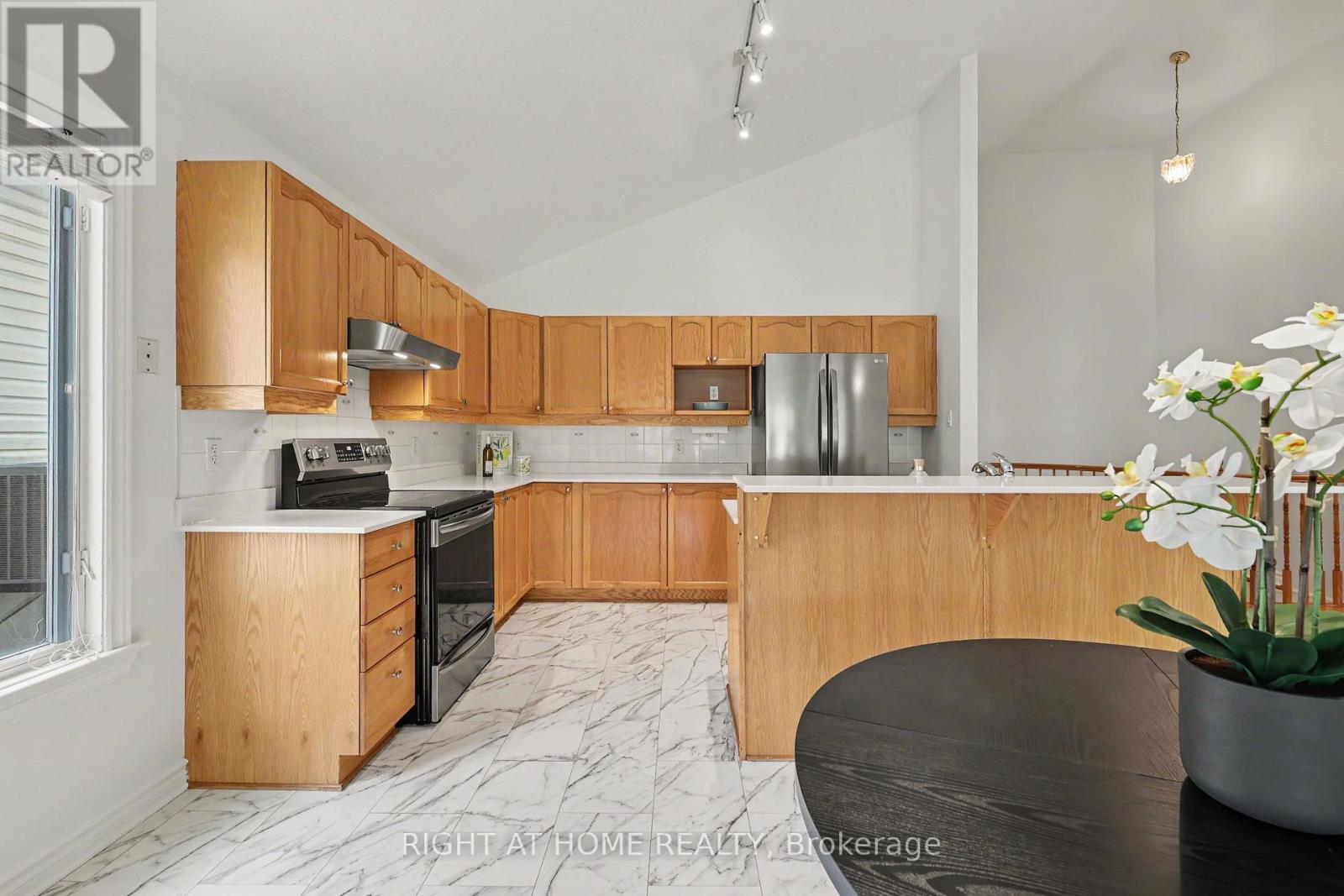 54 Fieldcrest Avenue, Ottawa, Ontario  K2J 4Y8 - Photo 12 - X13531380
