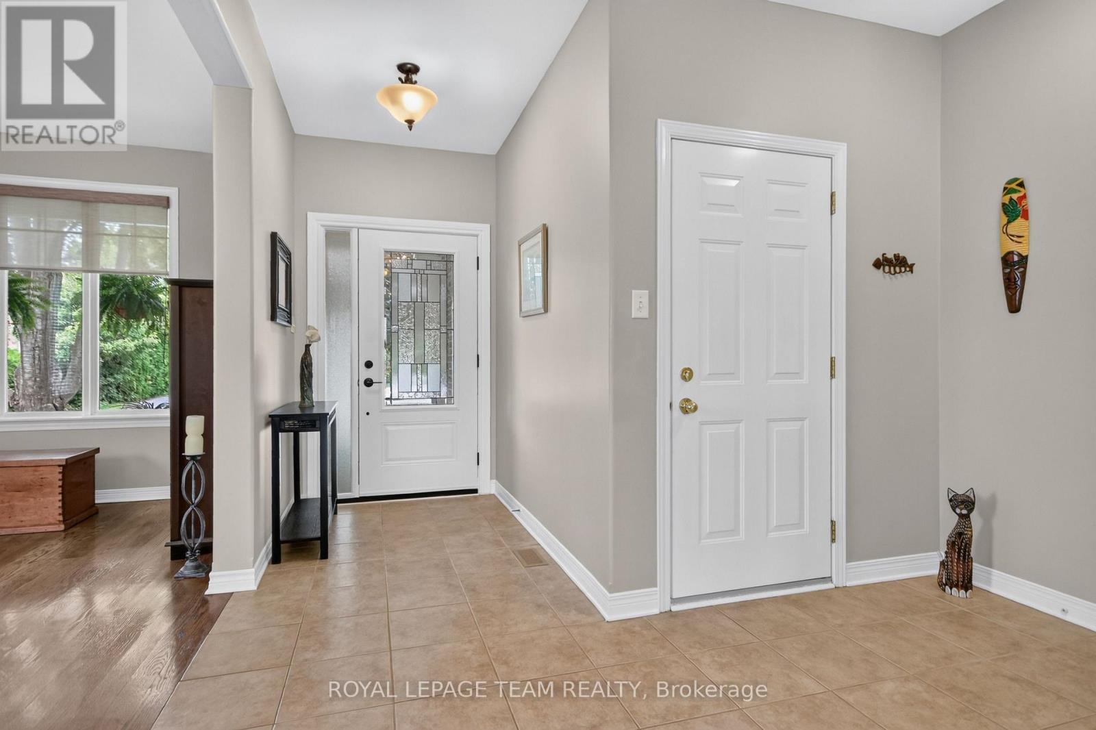 6293 Ottawa Street W, Ottawa, Ontario  K0A 2Z0 - Photo 3 - X13531552