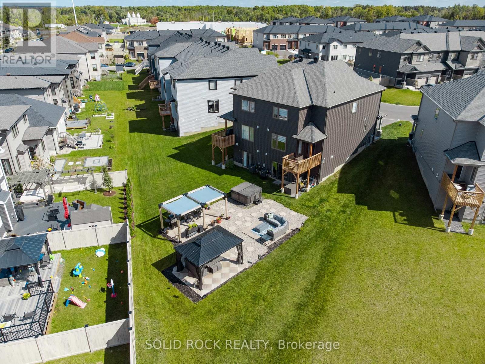 335 Grackle Street, Ottawa, Ontario  K1X 0G6 - Photo 39 - X13531688