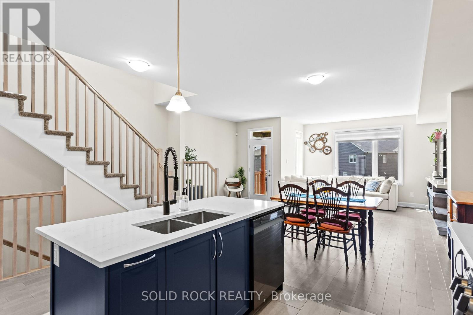 335 Grackle Street, Ottawa, Ontario  K1X 0G6 - Photo 8 - X13531688