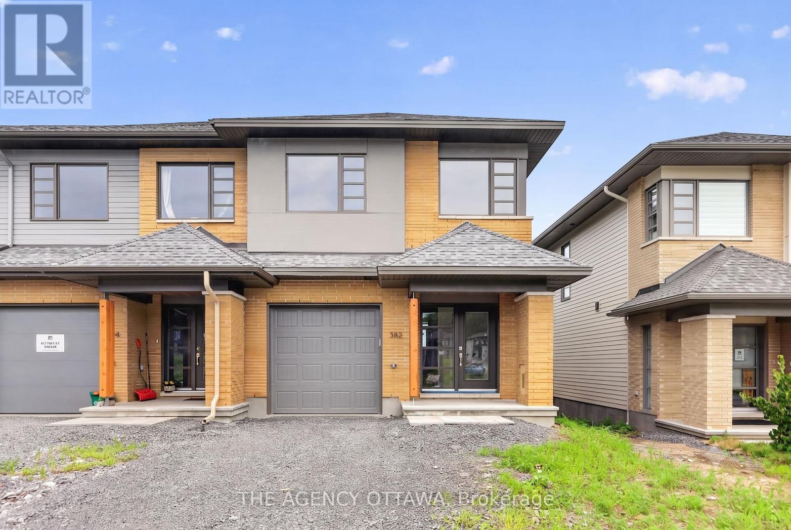 382 Walden Drive, Ottawa, Ontario  K2K 0M9 - Photo 1 - X13531752