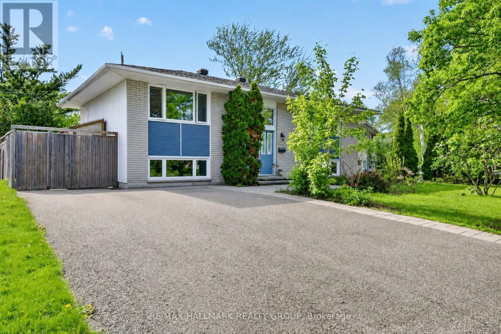 2966 Linton Road, Ottawa, Ontario  K1V 8H2 - Photo 1 - X13531988