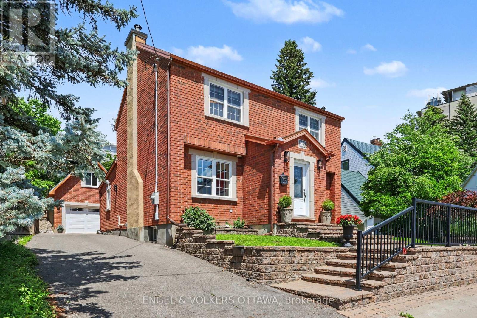 101 Ivy Crescent, Ottawa, Ontario  K1M 1Y1 - Photo 1 - X13532106