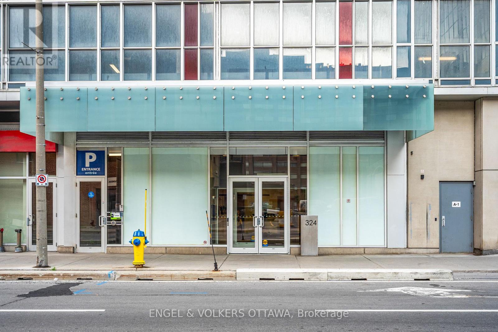 1710 - 324 Laurier Avenue W, Ottawa, Ontario  K1N 6P6 - Photo 2 - X13532392