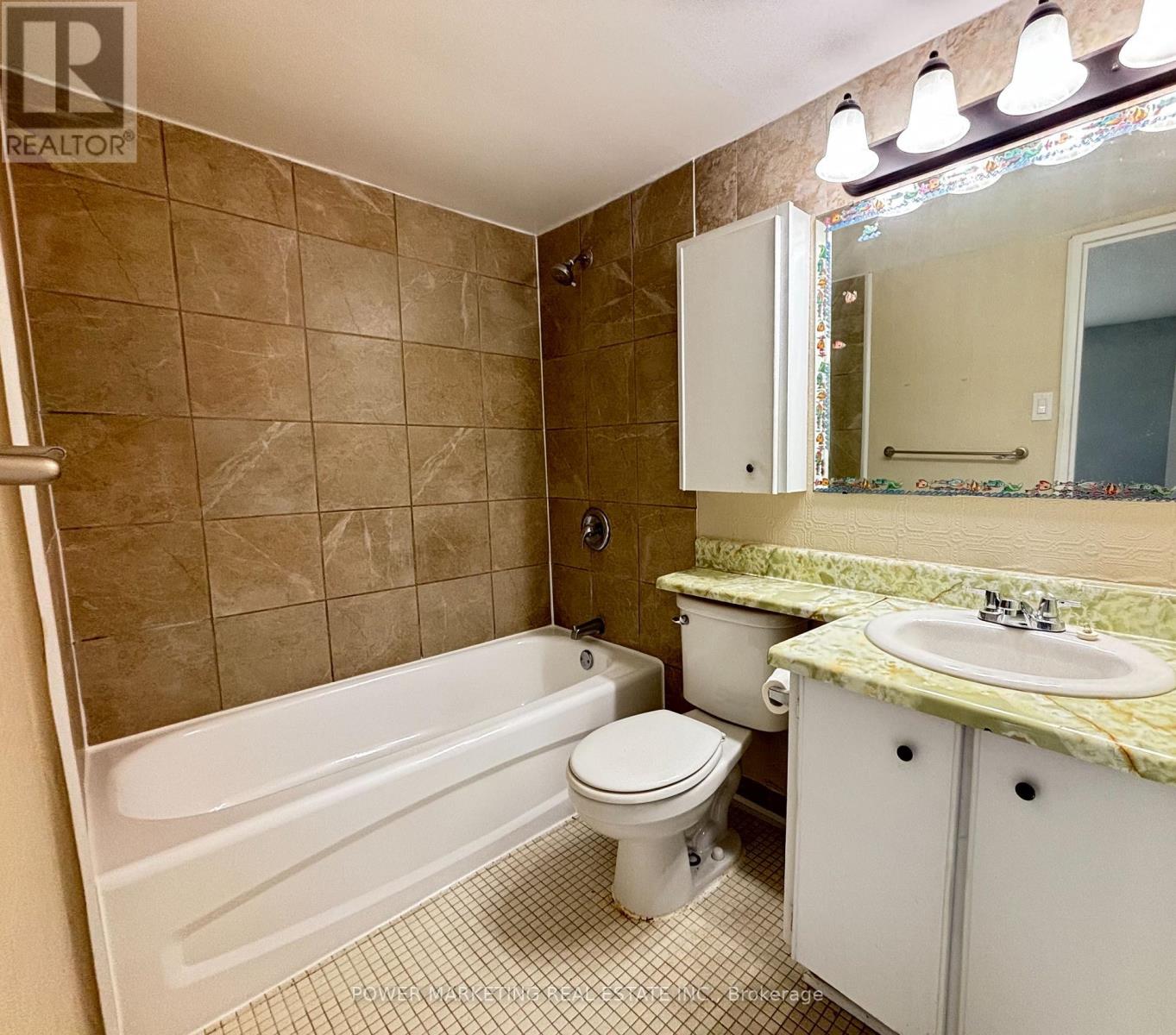 1604 - 158b Mcarthur Avenue, Ottawa, Ontario  K1L 8E7 - Photo 11 - X13532406