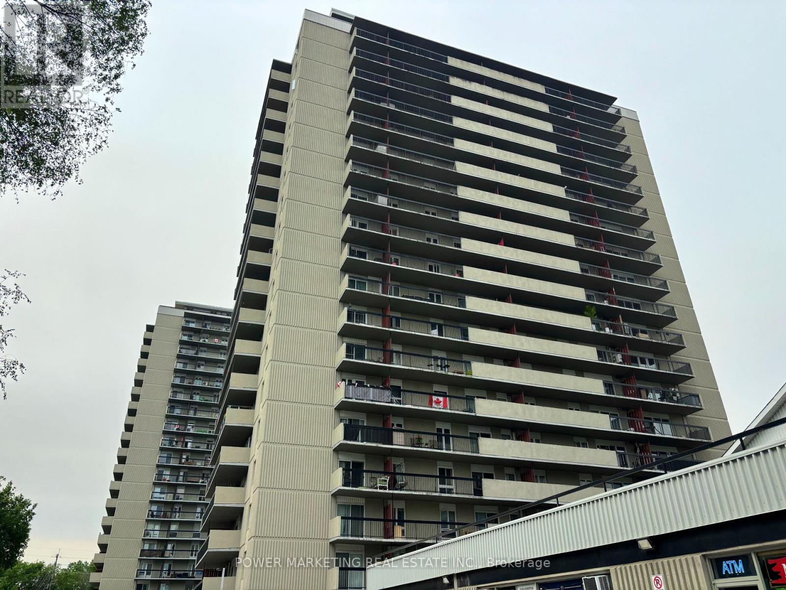 1604 - 158b Mcarthur Avenue, Ottawa, Ontario  K1L 8E7 - Photo 2 - X13532406