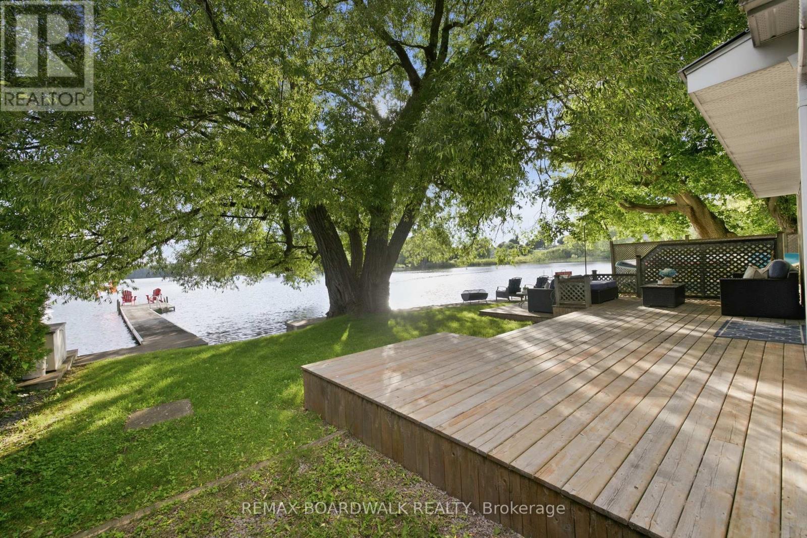 130 Bay Lane, Edwardsburgh/cardinal, Ontario  K0E 1E0 - Photo 3 - X13532470