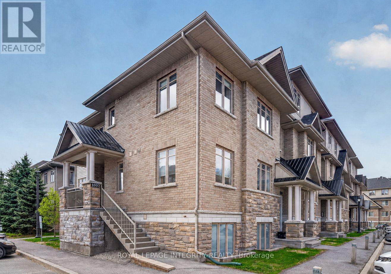 1007 Beryl Private, Ottawa, Ontario  K1V 2M4 - Photo 1 - X13532522