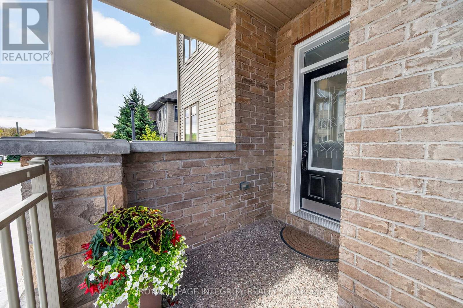 1007 Beryl Private, Ottawa, Ontario  K1V 2M4 - Photo 2 - X13532522