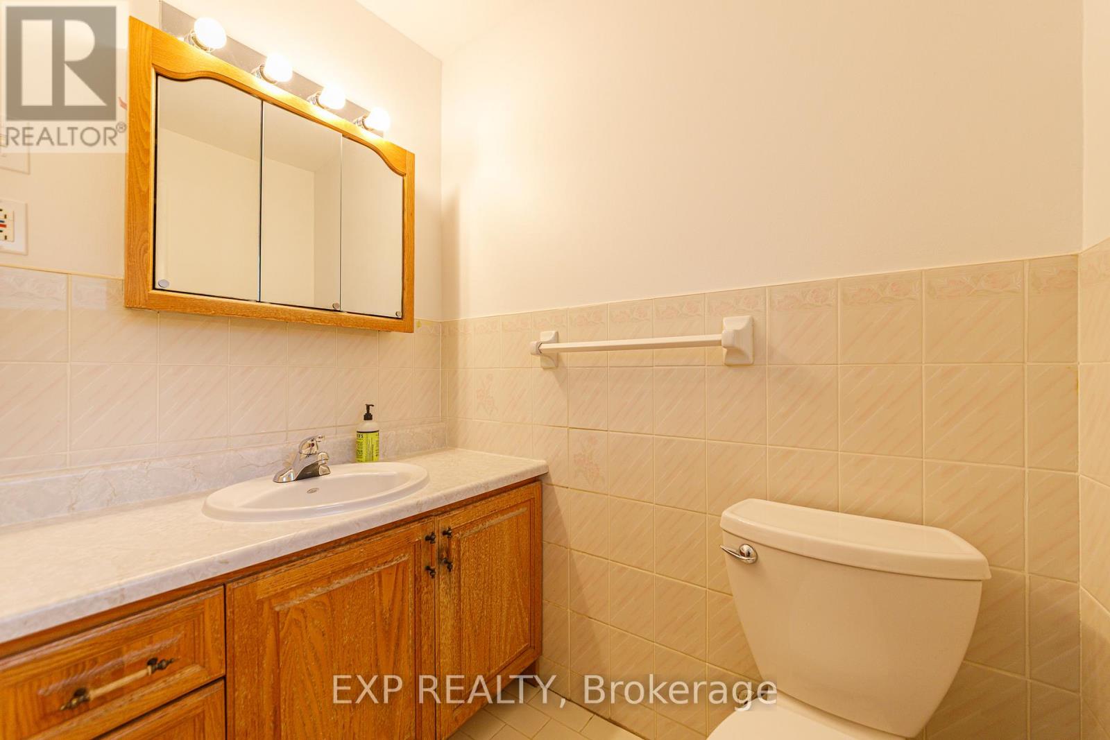 2097 Kingsley Road, Ottawa, Ontario  K2C 2X6 - Photo 14 - X13532712