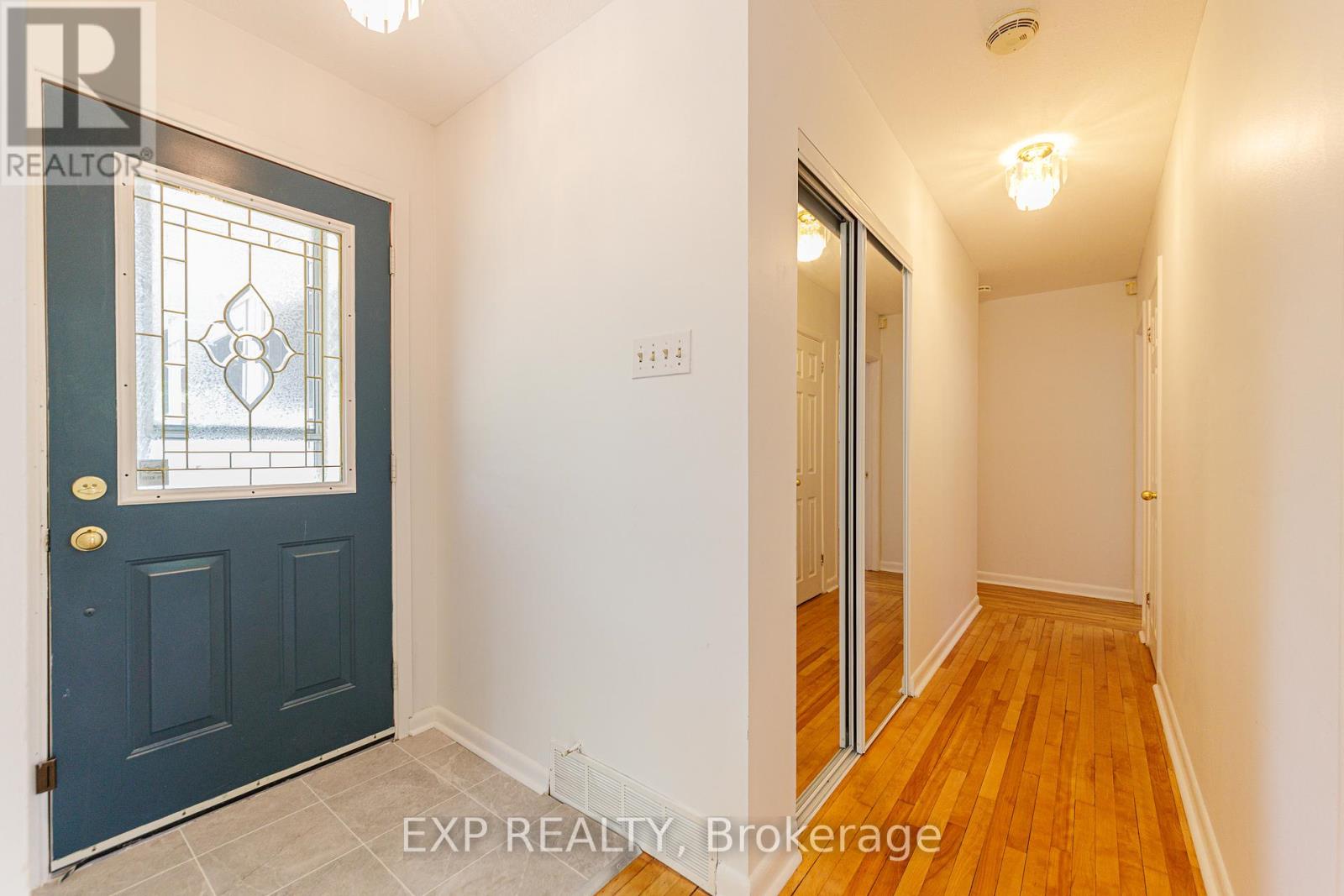 2097 Kingsley Road, Ottawa, Ontario  K2C 2X6 - Photo 5 - X13532712