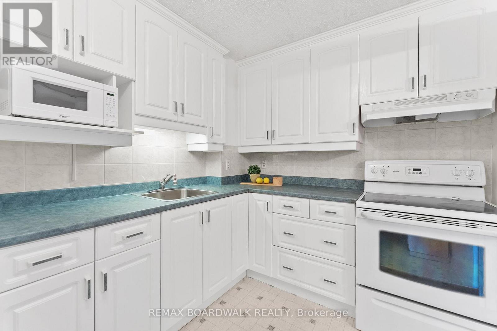 503 - 1599 Lassiter Terrace, Ottawa, Ontario  K1J 8R6 - Photo 13 - X13532768
