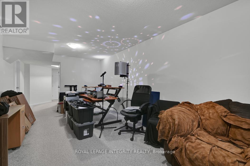 161 Romina Street, Ottawa, Ontario  K2S 0J3 - Photo 17 - X13532820
