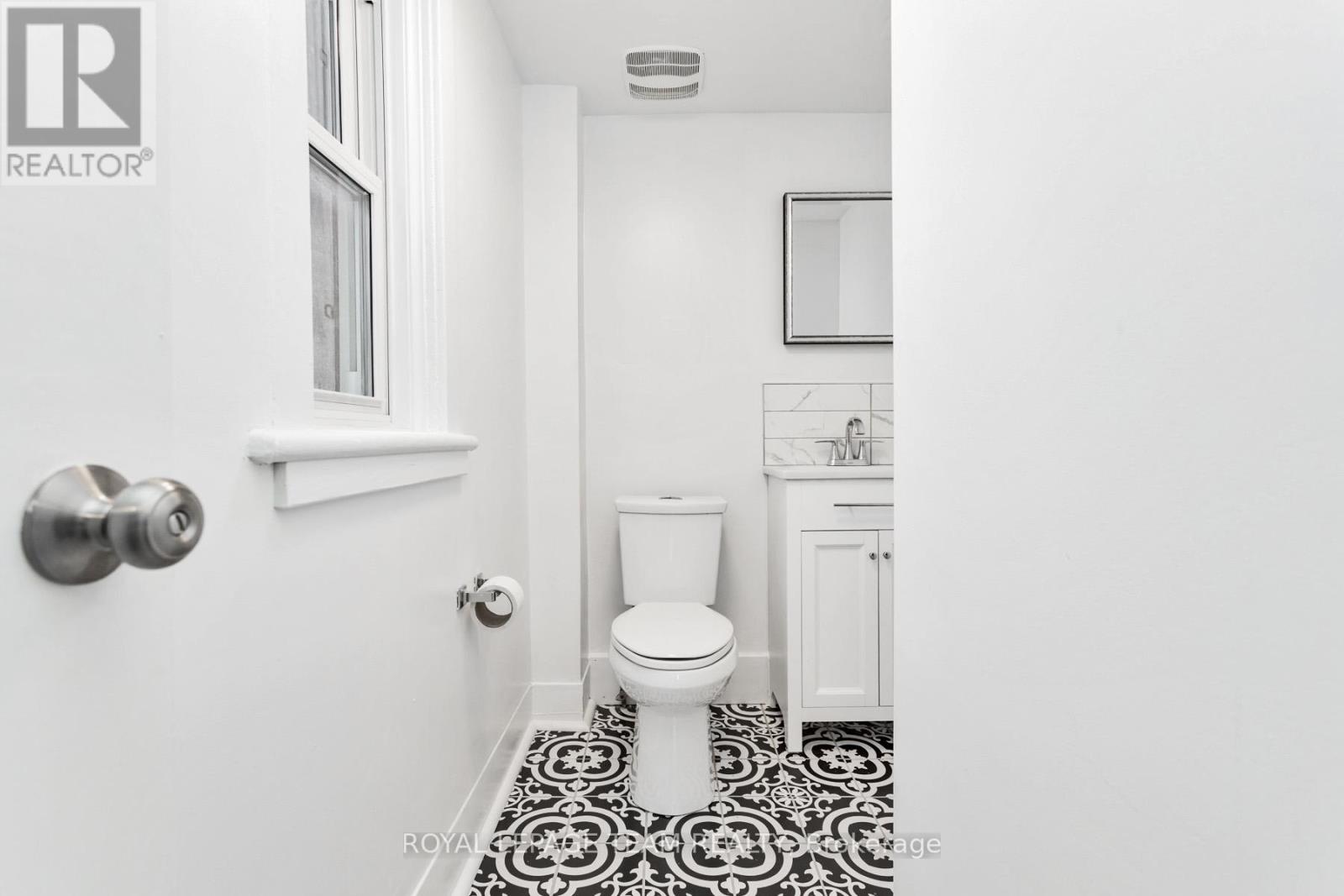 790 Bronson Avenue, Ottawa, Ontario  K1S 4G4 - Photo 18 - X13532884