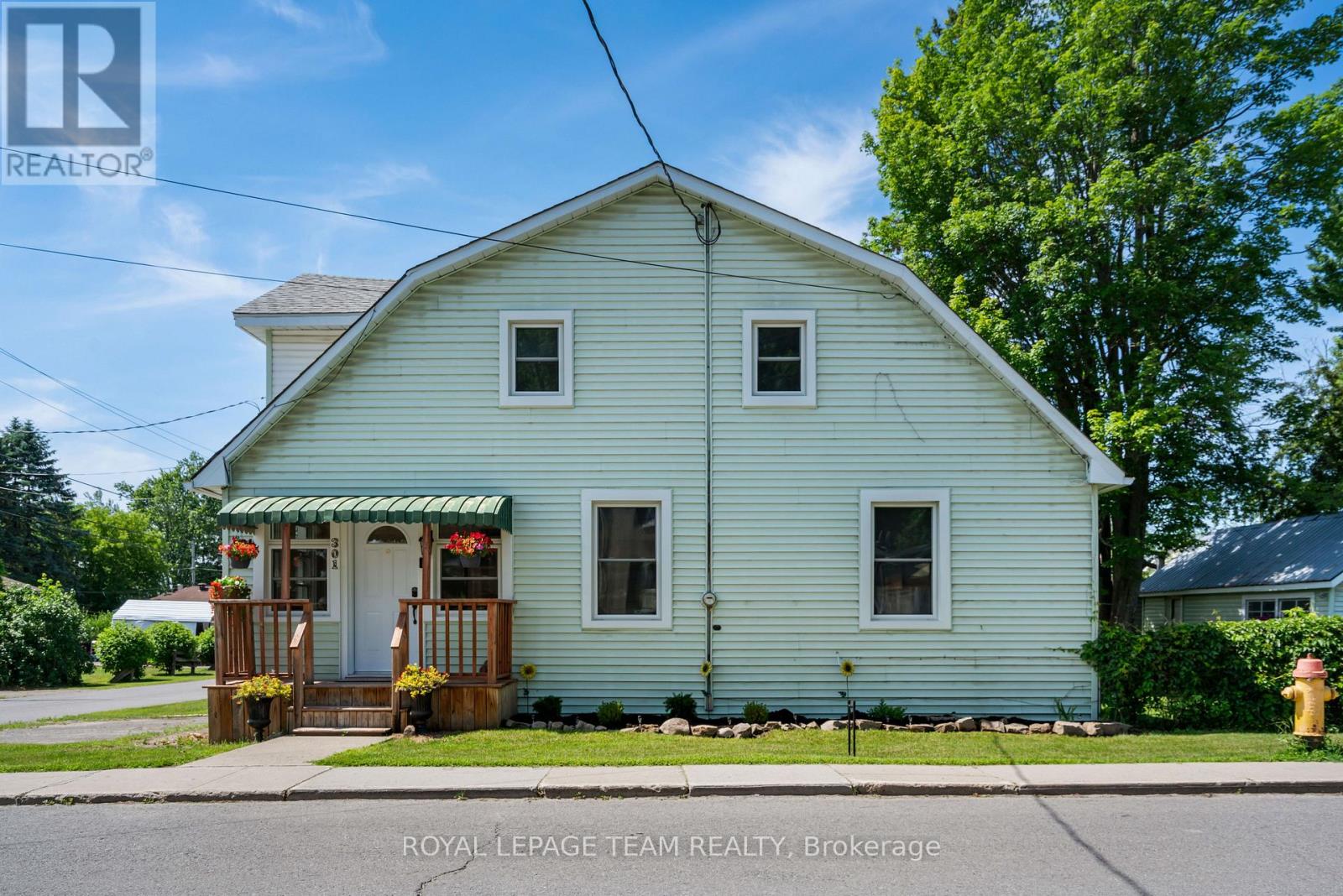 301 Oxford Street E, North Grenville, Ontario  K0G 1J0 - Photo 3 - X13532896