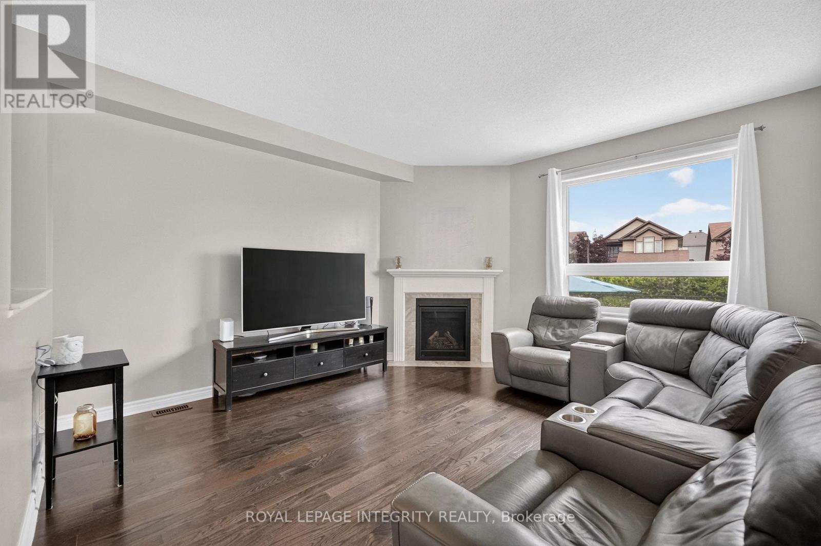 129 Dorina Sarazin Crescent, Clarence-Rockland, Ontario  K4K 0G6 - Photo 12 - X13532906